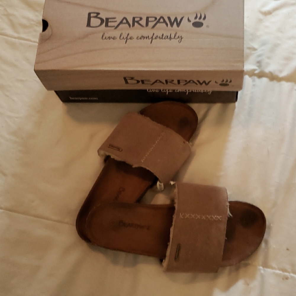 Bearpaw Bettina slide